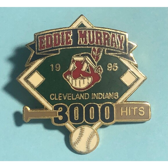 1996 Eddie Murray Cleveland Indians -3000 hits Club w/Chief Wahoo ,MLB pin - Picture 1 of 2